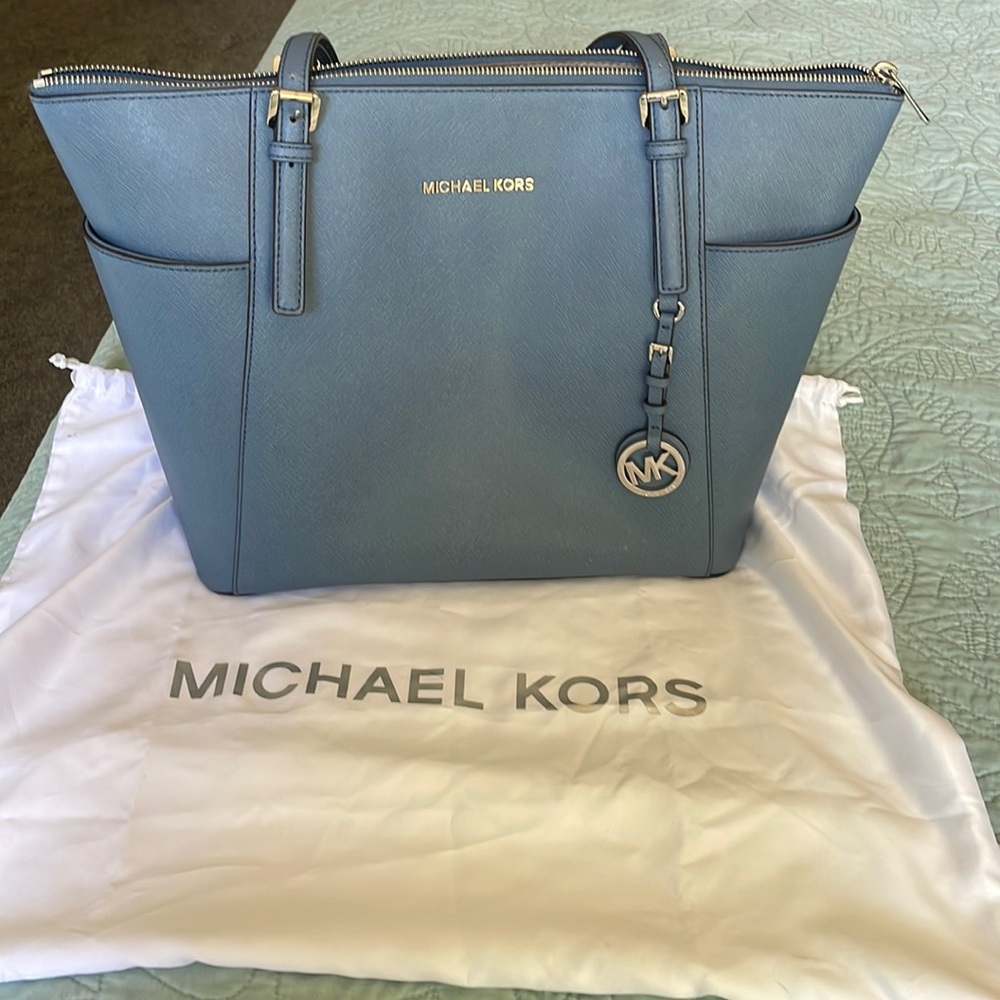 Michael Kors Medium Tote